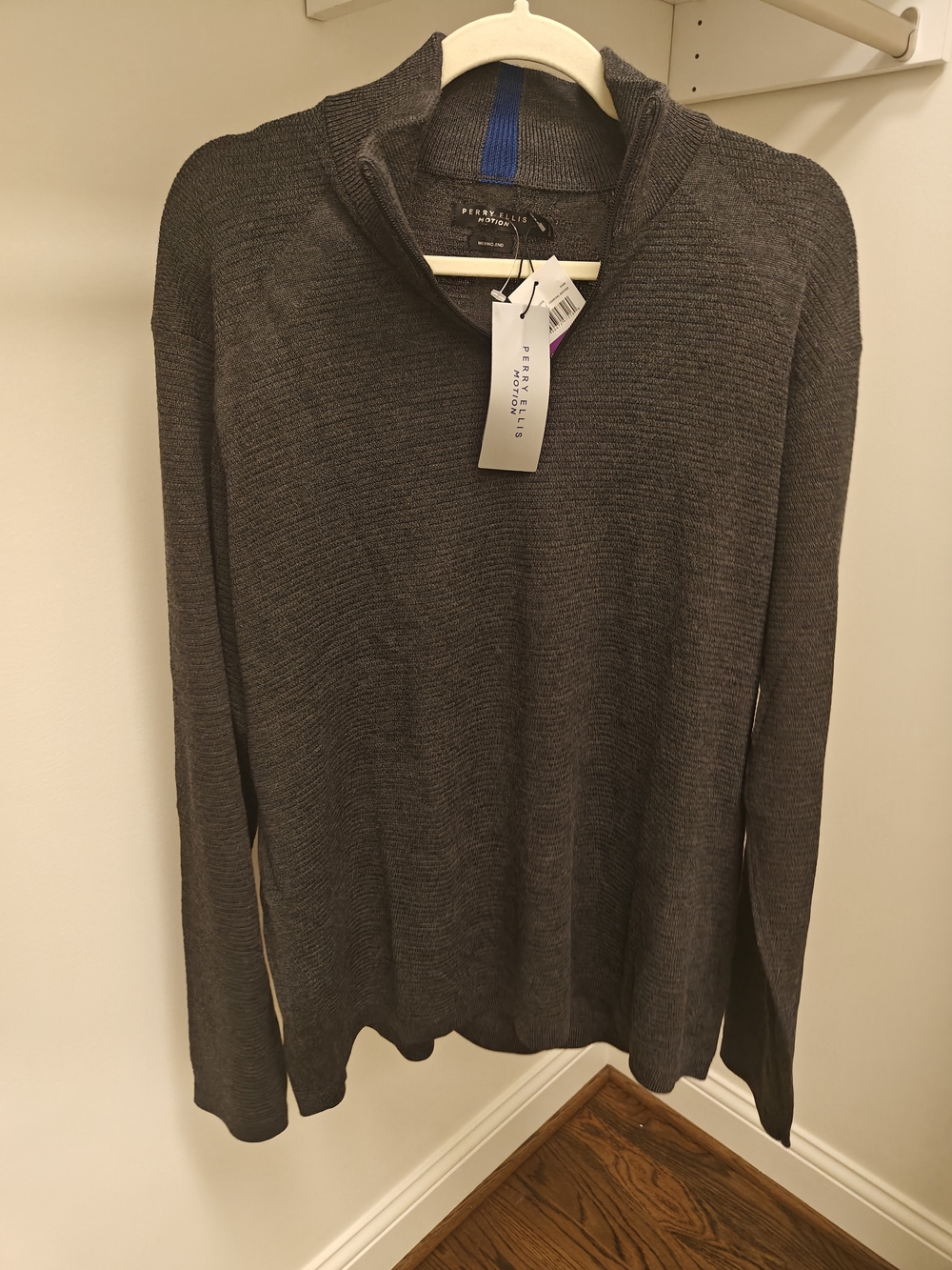 Perry Ellis Men's Dark Gray Mock Neck Quarter-Zip Sweater